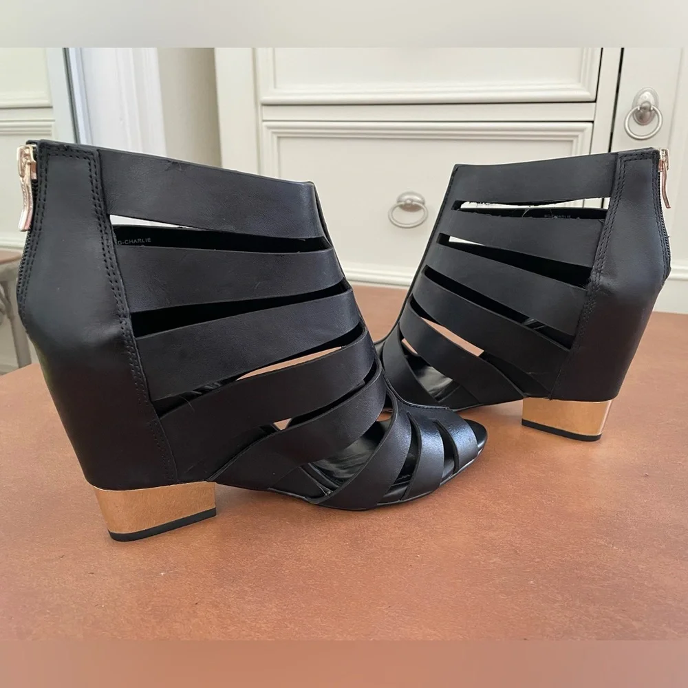 BCBGeneration Charlie heeled wedge, open peep toe shoes 10 black NWT 🎉HP x2🎉 - Picture 5 of 13